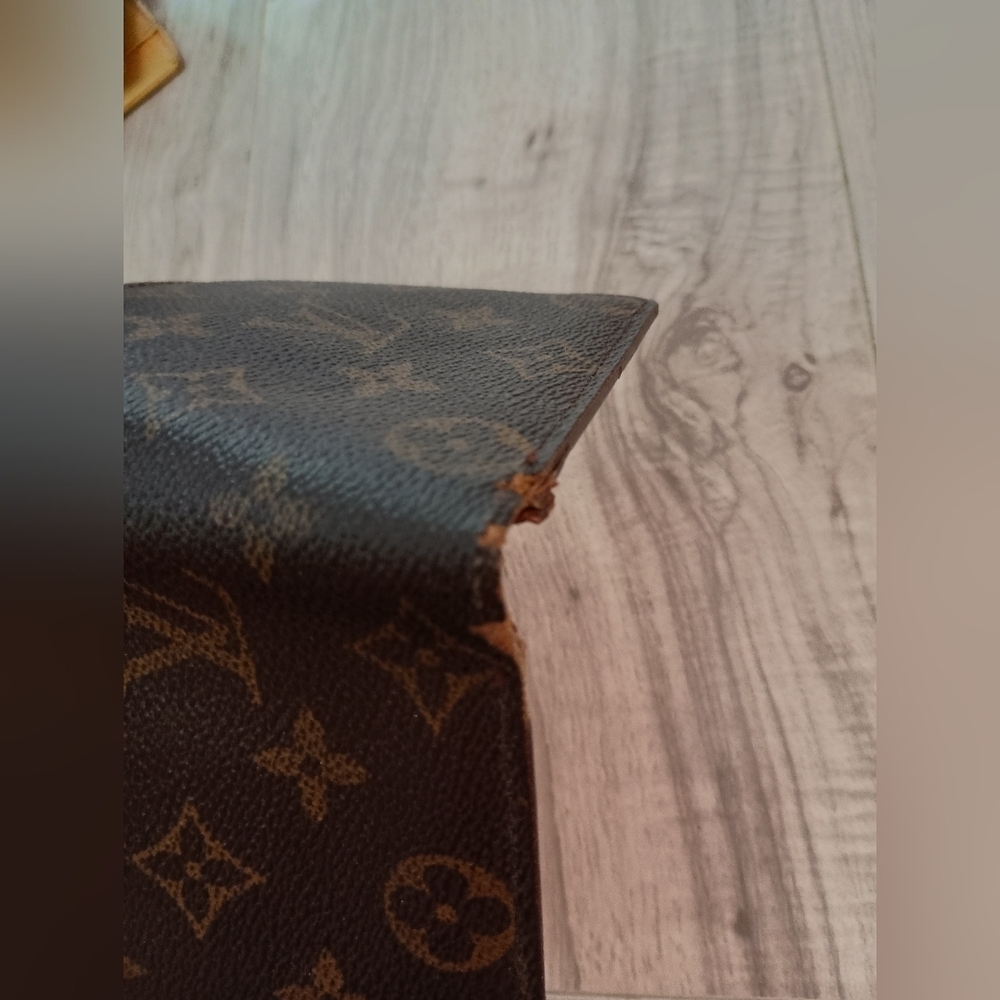 Authentic Louis Vuitton Monogram Bi-Fold Portefeuille Marco Men’s Wallet - Picture 4 of 12
